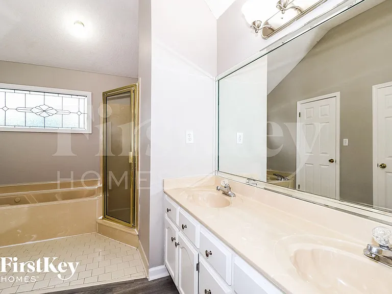 9238 Fletcher Wood Dr — Photo 9