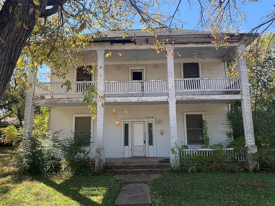 1st image of 408 E Tarrant St
