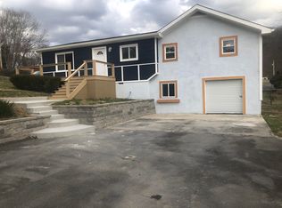 106 Little Ave, Elizabethton, TN 37643