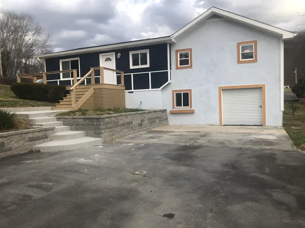 106 Little Ave, Elizabethton, TN 37643