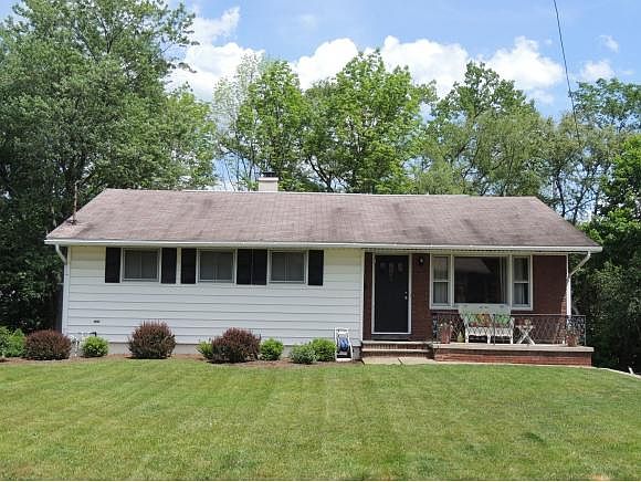 1st image of 502 Patterson Ct