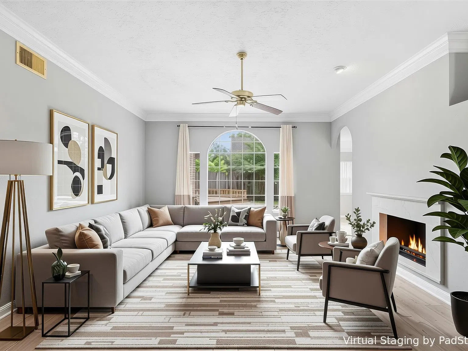 3 bed, 2.0 bath, 1938 sqft, $2,700 — Photo 3