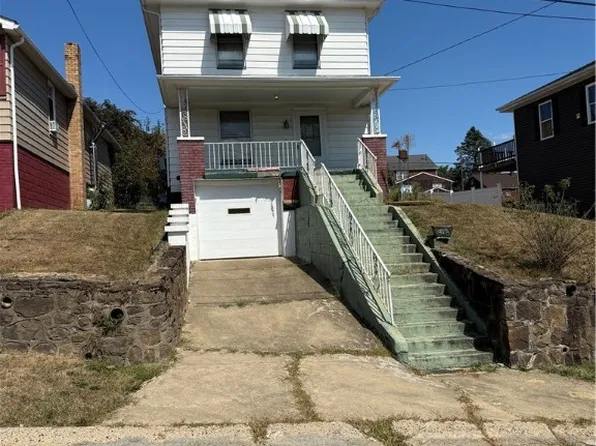 2483 Chestnut St, Steubenville, OH 43952