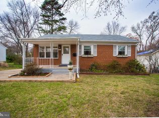 13923 Mathews Dr, Woodbridge, VA 22191