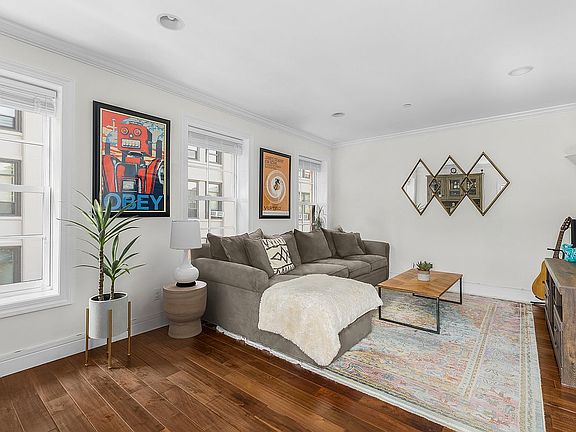 2nd image of 185 Huntington St APT 4