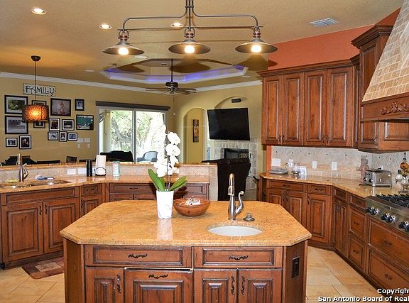 4th image of 9807 Klein Ct