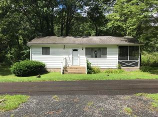 307 Louis Ln, Kunkletown, PA 18058