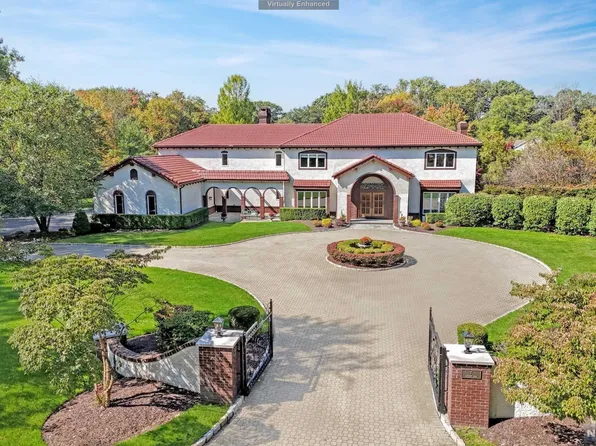 7 Cameron Rd, Saddle River, NJ 07458