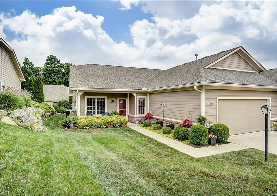 1st image of 3365 Darbyshire Dr
