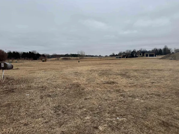 W 50th St, Kearney, NE 68845