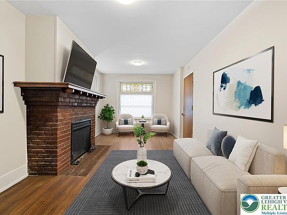 4th image of 1206 Linden St #1