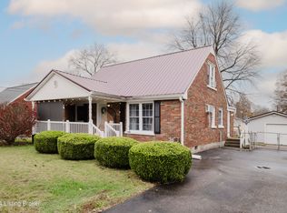 10213 Moonlight Way, Louisville, KY 40272