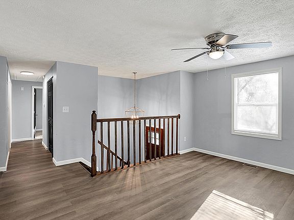 4th image of 3435 Argus Ave
