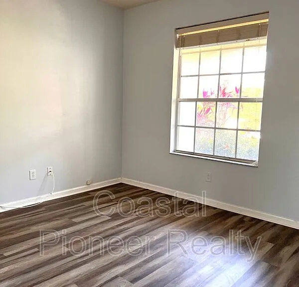 11404 Misty Isle Ln — Photo 26