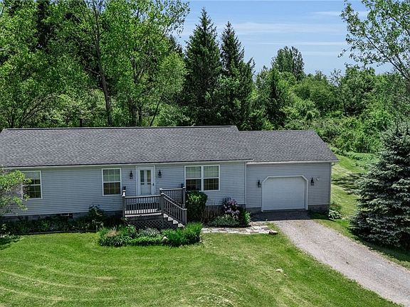 2nd image of 2995 Valley View Ln