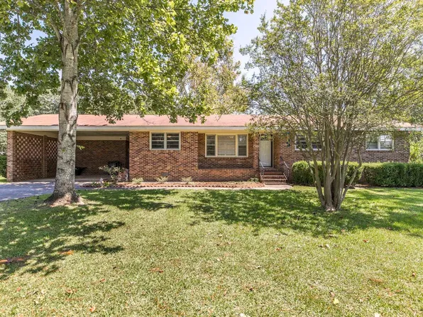 157 Jessup St, Cochran, GA 31014