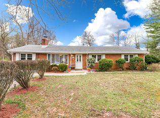 8415 Leland Rd, Manassas, VA 20111