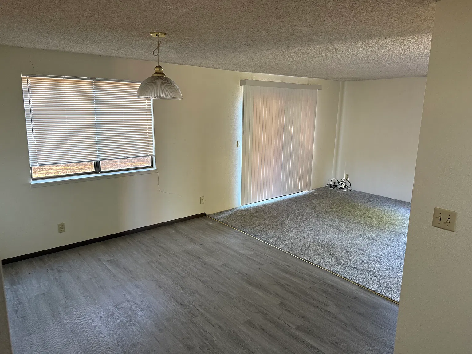 2 bed, 888 sqft, $1,500 — Photo 3