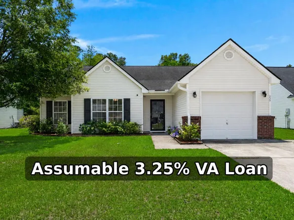225 Border Rd, Goose Creek, SC 29445
