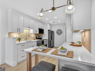 9103 Windrush Ln, Alpharetta, GA 30009