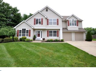 1 Warrington Ct, Mount Laurel, NJ 08054