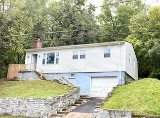 1721 Carll St, Cincinnati, OH 45225