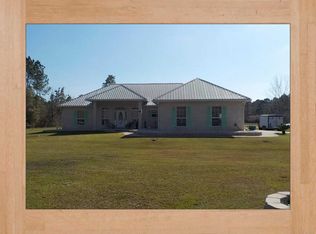 7213 Lavon Rd, Milton, FL 32583