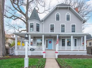 45 Franklin Pl, Summit, NJ 07901