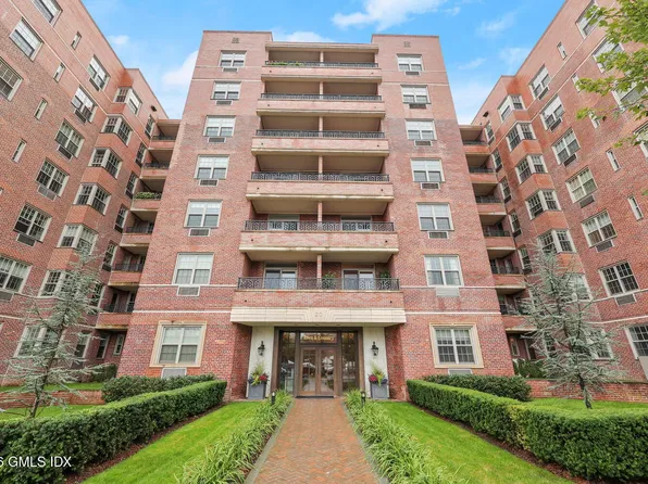 20 Church St APT B35, Greenwich, CT 06830
