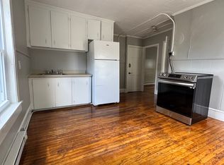38 Prince Ave UNIT B, Lowell, MA 01852