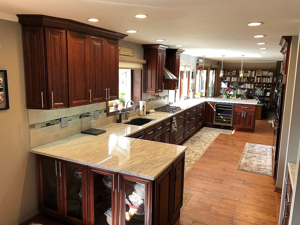 2nd image of 312 Wyoma Ln