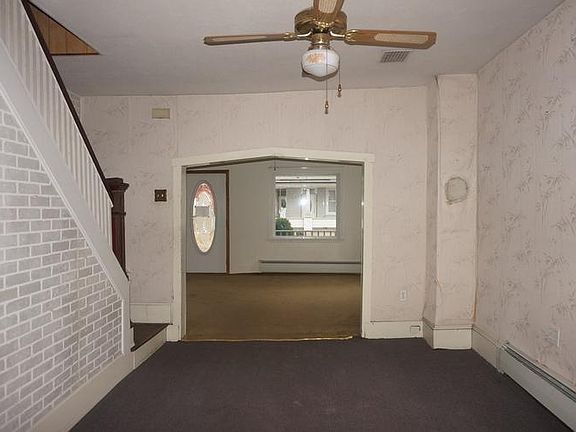 4th image of 210 N Keystone St