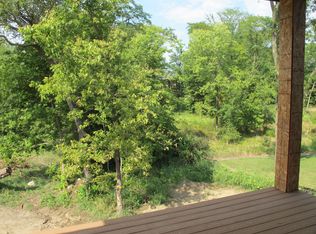 8527 Brook Ridge Dr, Johnston, IA 50131