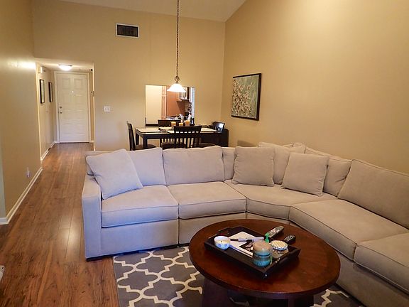4th image of 3243 Carambola Cir S #23122