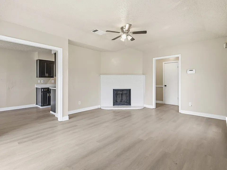 2528 Lido Ln