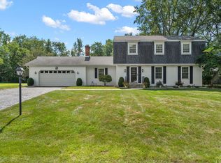 304 Salem Ct, Valparaiso, IN 46383