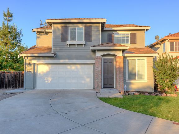2nd image of 315 Dinis Cottage Ct