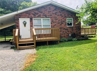 309 Railroad St, Henryville, IN 47126