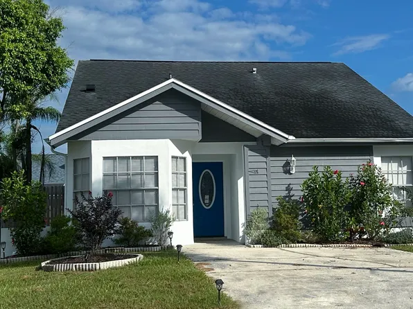 11605 Autumn Gardens Ct, Tampa, FL 33635