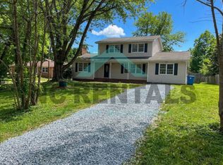 2300 Carlford Rd, Pleasant Garden, NC 27313
