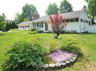 5 Ash St, Enfield, CT 06082