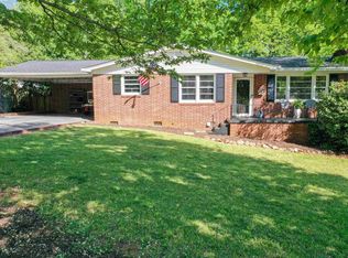 3 Nottingham Rd, Greenville, SC 29607
