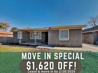 3758 Denton Hwy, North Richland Hills, TX 76117
