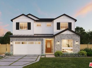 11947 W Modjeska Pl, Los Angeles, CA 90066