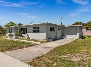 36 SW 16th St, Dania Beach, FL 33004