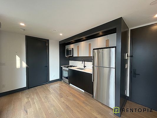 1st image of 834 Lexington Ave #614