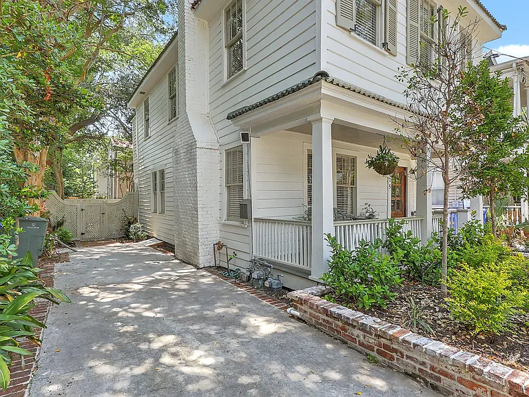 75 Smith St — Photo 44