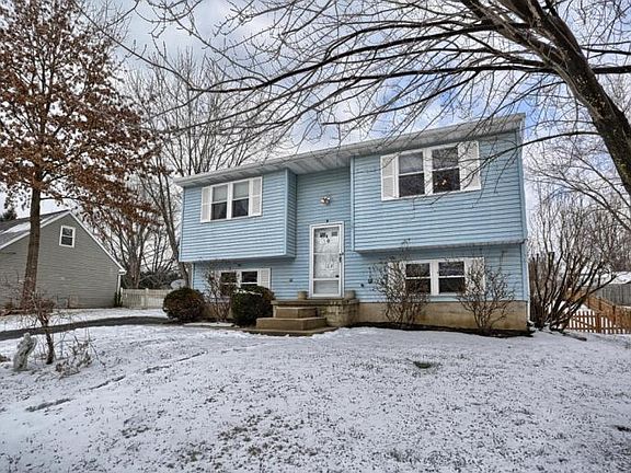 2nd image of 114 Fishermans Ln