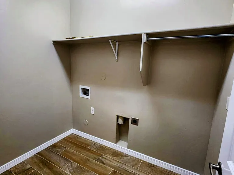 874 Blue Park Ave — Photo 8