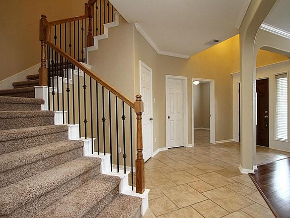 4th image of 2805 Catalina Shores Dr